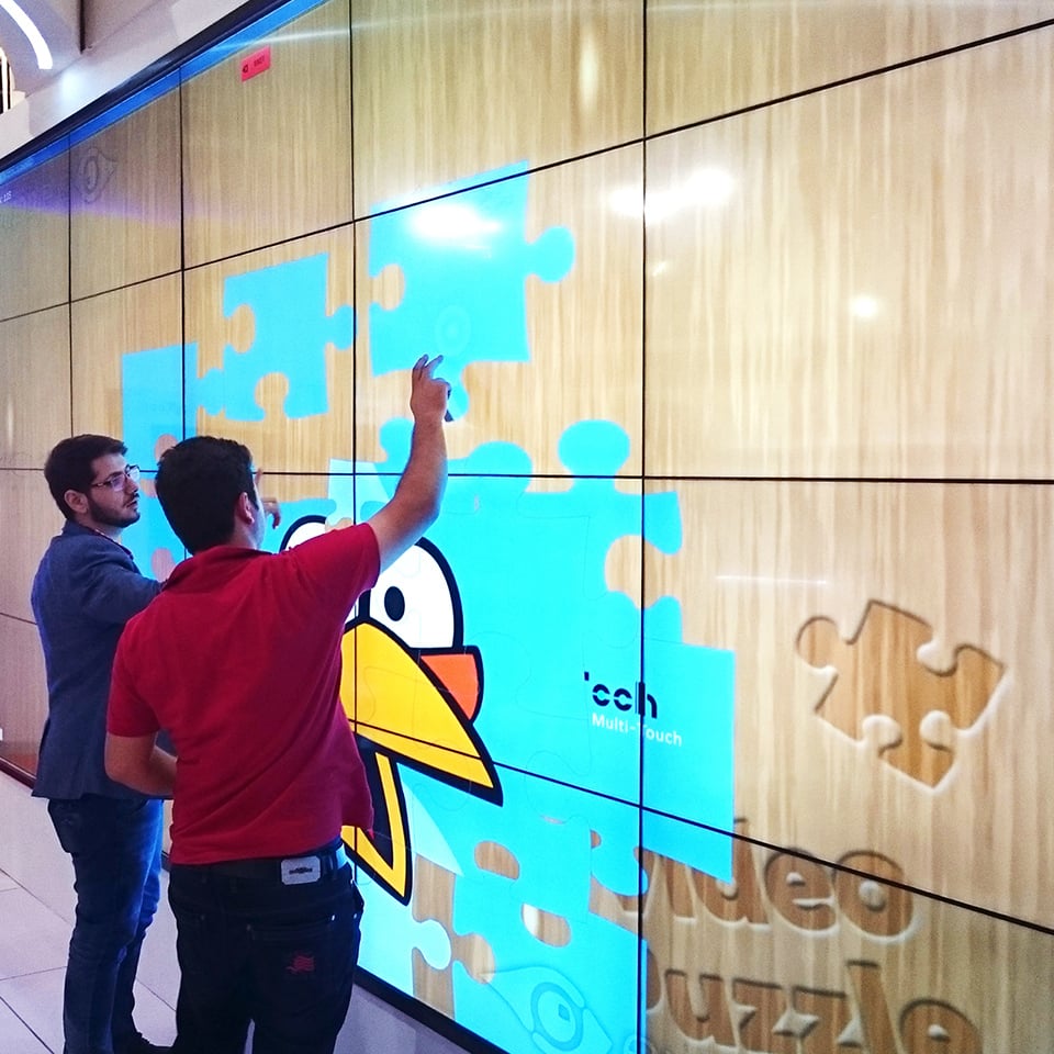 touchscreen software for interactive
